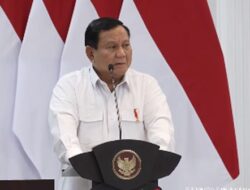 Presiden Prabowo Minta TNI-Polri Harus Selalu Bersama Rakyat