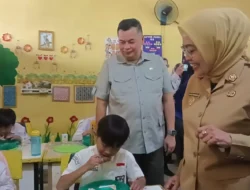 Kota Jambi Luncurkan Program Makanan Bergizi Gratis bagi 14 Sekolah, Ini Daftar Menunya